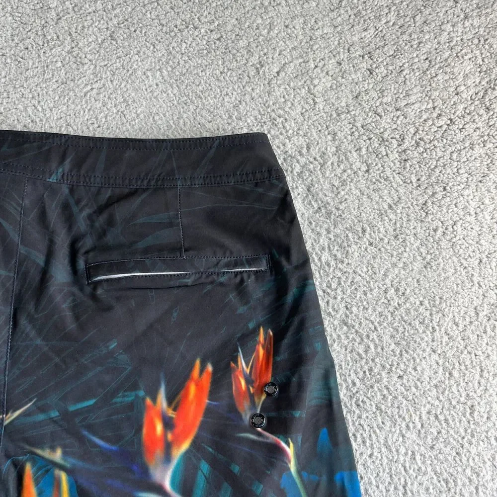 NEW American Eagle Board Shorts Mens Medium Black Red Floral‎ Swim Trunks Hawaii